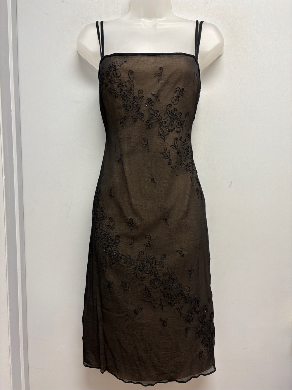 Vintage Laundry by Shelli Segal Black Silk Embroidered Sheer Overlay Slip Dress